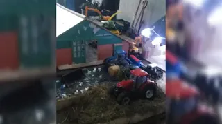 Are model farm display.