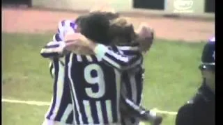 Goal di Boniek contro l'Aston Villa