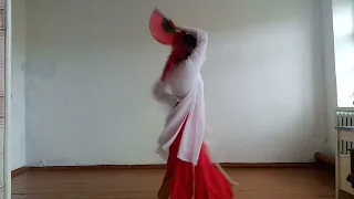 китайский танец с веером