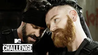 Bananas vs. Wes 💥 EPIC 'Charge The Wall' Elimination | The Challenge: Total Madness