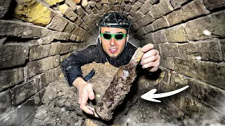 WE DUG UP AN OLD TUNNEL ! (Subtitles available)