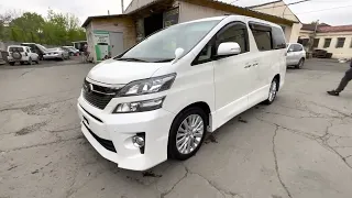 Обзор Toyota Vellfire 2,4 2012 год