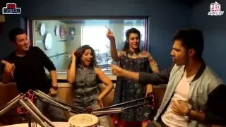 Dilwale- Varun Dhawan, Kriti Sanon and Varun Sharma at Red FM Studio
