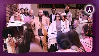 🔥 Bishop S. Y. Younger Prophesying and Laying Hand | PRAISE BREAK at The Gathering Place DC