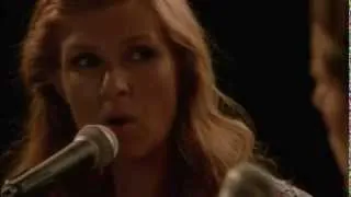 Nashville - No one will ever love you - Connie Britton et Charles Esten