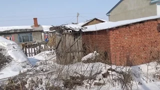 China. Northern village. How they live, what they do