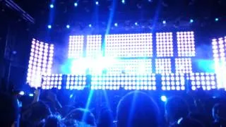 Stereosonic Sydney 2012 - Tiesto Adagio for strings , FRONT OF MOSHPIT