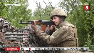 "Інколи прицільно, а інколи пальцем в небо": армійці про провокації окупантів біля Новотошківського