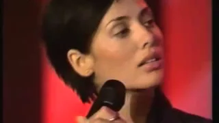 Natalie Imbruglia - Bravo 1998 - Torn - Smoke