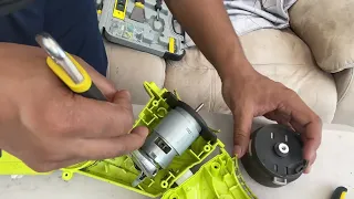 RYOBI 18V OnePlus Line Trimmer -Cleaning Motor Section