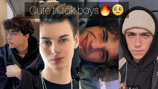 Hot 🔥🔥and cute 💞tiktok boys that make you go 🤰🤭🤫part 1