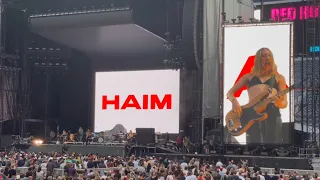 HAIM - Now I'm In It [Live] in 4K (2022) - Empower Field at Mile High, Denver