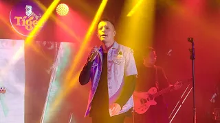 Bamboo performs "Fire Power" at Tiger Beer launch