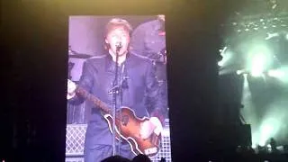 Sir Paul McCartney in Abu Dhabi 2011 (short clip)