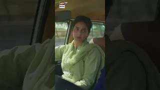 Apna Number do #sarerah #taxi 🚕 #sabaqamar #hareemfarooq #shorts