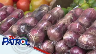 Presyo ng sibuyas umabot na sa hanggang P600 | TV Patrol