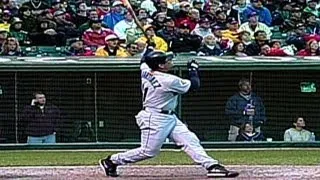 2001 ALDS Gm4: Edgar hits tape-measure shot in ninth