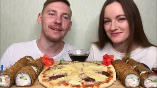 МУКБАНГ РОЛЛЫ VS ПИЦЦА | ОТВЕТЫ НА ВОПРОСЫ | MUKBANG ROLLS VS PIZZA