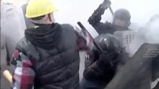 Violence escalates in Kyiv