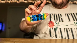 YOU GOTTA SEE THIS FINGERBOARD!! (22 Decks Unboxing)