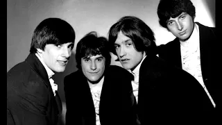 The Kinks - You Really Got Me (1964) (Live version) - First hard rock song ever