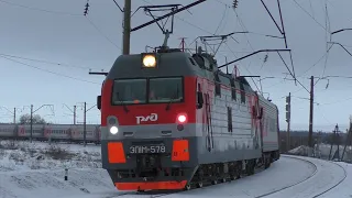 "Приветливая бригада" Электровоз ЭП1М-578 с поездом №542 Москва-Адлер прибывает на станцию Миллерово