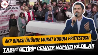 TOKİ mağdurlarından AKP binası önünde Murat Kurum protestosu: Tabut getirip cenaze namazı kıldılar