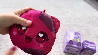 Opening a lot of Aphmau plushies