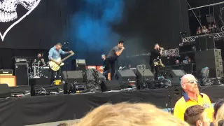 Alexisonfire - Boiled Frogs (Leeds Festival 2015) @ Bramham Park, Leeds, 30-08-15