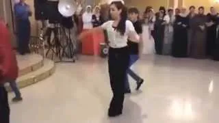 Dancing Chechen beauty (Caucasian_Beauty)