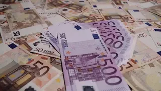 Stack Of 500 Euro Stock Video