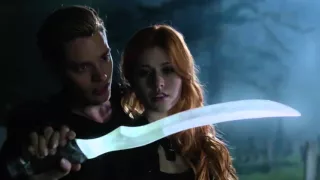 Shadowhunters 1x03 Sneak Peek #2   Dead Man's Party HD Season 1 Episode 3