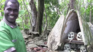 Head-hunting in Roviana Lagoon Solomons #voyagemakers #мандрикиянинаокеанією  Vadym Ivliev UT6UD