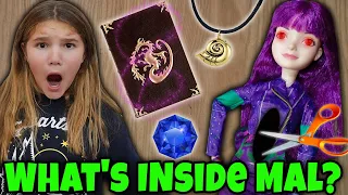 What's Inside Descendants Mal Doll! Cutting Open Crazy Doll!