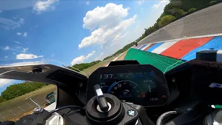 BMW S1000RR MY21 Brno SBK Race // MotoRRaid track days 9-10 May 2022