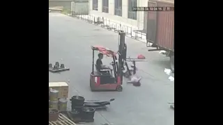 Error #21, Face hits Forklift...