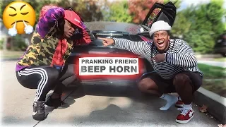 BEEPING CAR PRANK ON FRIEND! (RAGE!!)