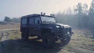 Land Rover Defender Spectre automat made by 4Land