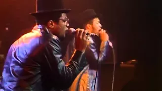 Run-D.M.C. - It s Like That - 9 25 1984 - Capitol Theatre (Official).mp4