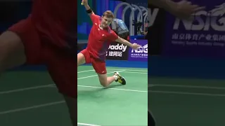 You Have Powerful SMASH!!Viktor Axelsen said to ANJO🇵🇹 #viktoraxelsen #funnybadminton #trending #bwf