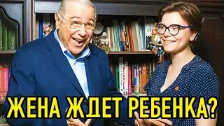 Молодая жена 74 летнего Евгения Петросяна ждет ребенка: стали известны подробности звездной свадьбы