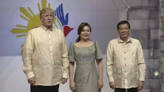 Trump meets Duterte in Manila for ASEAN gala dinner