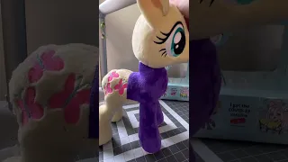 Making #fluttershy in her outfit from the winter special! #mylittlepony #fluttershy #plush