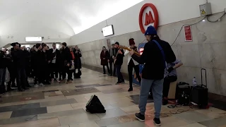 Michael Jackson - Billie Jean ( QJam instrumental cover ) Live in Moscow subway