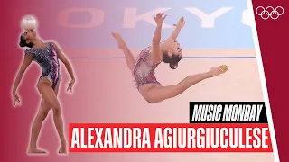 🤸🏽‍♀️ Rhythmic Elegance! 🇮🇹 Alexandra Agiurgiuculese's Mesmerizing Performance at Tokyo 2020