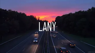 이맘때쯤 레이니와 함께 퍼펙트한 감성 드라이브 - 14곡 Playlist LANY