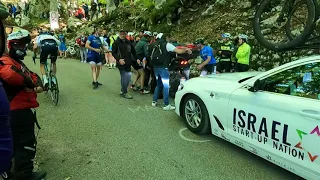 Giro d'Italia 2021 Passaggio tratto duro Sdruzzinà-Sega di Ala, moto staffetta cade!!!!