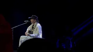 Toby Keith Don't Let The Old Man In Live in Las Vegas