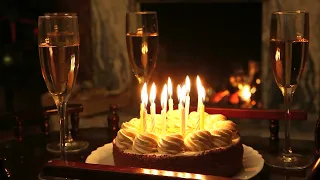 Relaxing Birthday Fireplace (3 HOURS) / Screensaver