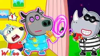 Oh No ! Don't Open The Door! Beware of Strangers | Stranger Danger  🤩 Wolfoo Kids Cartoon